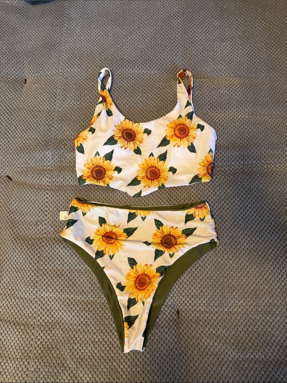 Sunflower Print White & Yellow High-Waist Bikini Set - Women's Swim